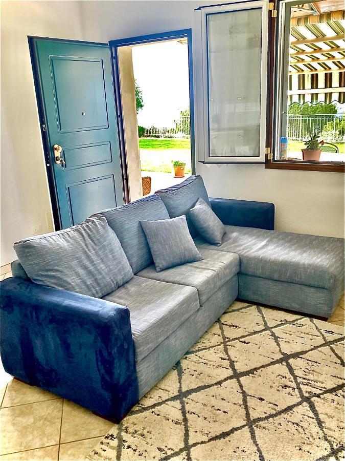 インペリア Casa Vista Mare - Superb Garden And Parking Includedヴィラ エクステリア 写真
